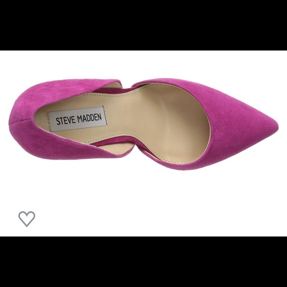!SOLD! Steve Madden Suede Pointed Toe Heels - Picture 4 of 6
